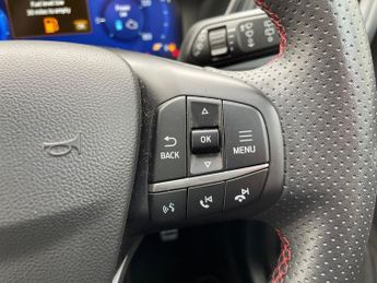 Ford Kuga 2.5 Duratec 14.4kwh St Line X Edition Suv 5dr Petrol Plug In Hyb