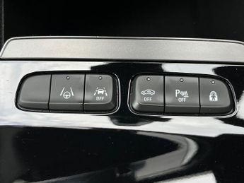 Vauxhall Mokka Electric 50kwh Sri Premium Suv 5dr Electric Auto (136 Ps)