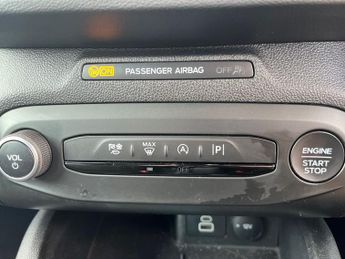 Ford Focus 1.0t Ecoboost Mhev St Line Hatchback 5dr Petrol Hybrid Dct Euro 