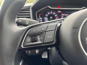 Audi A1 citycarver 1.0 Tfsi 30 Citycarver 5dr Petrol S Tronic Euro 6 (s/s) (110 Ps)