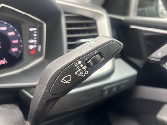 Audi A1 citycarver 1.0 Tfsi 30 Citycarver 5dr Petrol S Tronic Euro 6 (s/s) (110 Ps)