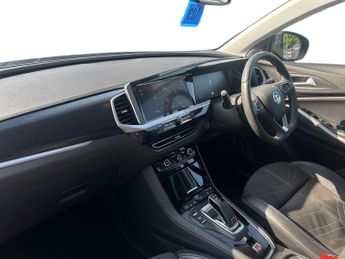 Vauxhall Grandland 1.2 Turbo Ultimate Suv 5dr Petrol Auto Euro 6 (s/s) (130 Ps)
