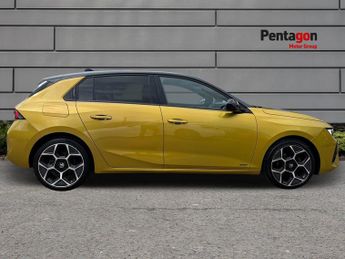 Vauxhall Astra 1.2 Turbo Ultimate Hatchback 5dr Petrol Auto Euro 6 (s/s) (130 P