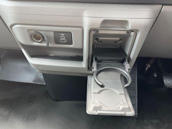 Ford E Transit Custom 320 65kwh Limited Panel Van 5dr Electric Auto L1 H1 (136 Ps)