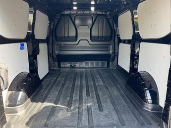 Ford E Transit Custom 320 65kwh Limited Panel Van 5dr Electric Auto L1 H1 (136 Ps)