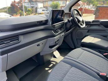 Ford E Transit Custom 320 65kwh Limited Panel Van 5dr Electric Auto L1 H1 (136 Ps)