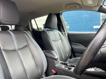 Nissan Leaf 39kwh Tekna Hatchback 5dr Electric Auto (150 Ps)