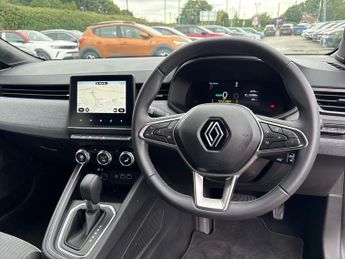 Renault Clio 1.6 E Tech Techno Hatchback 5dr Petrol Hybrid Auto Euro 6 (s/s) 