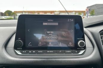 Nissan Qashqai 1.3 Dig T Mhev Acenta Premium Suv 5dr Petrol Hybrid Xtron Euro 6