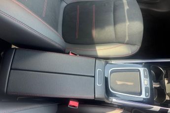 Mercedes Benz Eqa Eqa 250 Plus 70.5kwh Amg Line (executive) Suv 5dr Electric Auto 