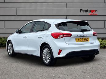 Ford Focus 1.0t Ecoboost Titanium Hatchback 5dr Petrol Auto Euro 6 (s/s) (1