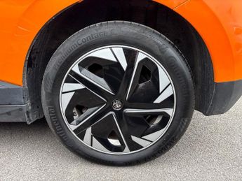MG Mg4 64kwh Trophy Long Range Hatchback 5dr Electric Auto (203 Ps)