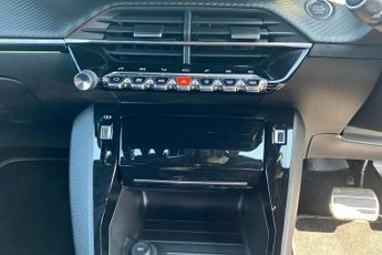 Peugeot 208 1.2 Puretech Gt Premium Hatchback 5dr Petrol Eat Euro 6 (s/s) (1