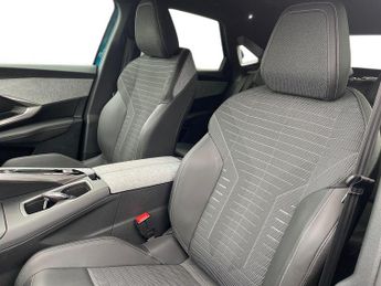 Peugeot E 3008 73kwh Allure Suv 5dr Electric Auto (210 Ps)