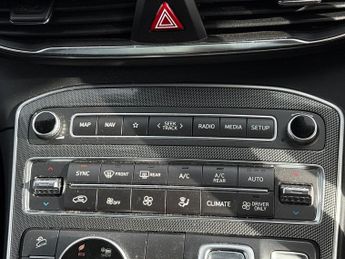 Hyundai Santa Fe 1.6 H T Gdi Ultimate Suv 5dr Petrol Hybrid Auto 4wd Euro 6 (s/s)