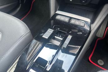 Vauxhall Mokka Electric 50kwh Ultimate Suv 5dr Electric Auto (136 Ps)