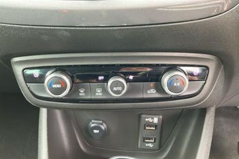 Vauxhall Crossland 1.2 Turbo Ultimate Suv 5dr Petrol Auto Euro 6 (s/s) (130 Ps)