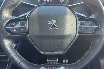 Peugeot E 2008 50kwh Gt Premium Suv 5dr Electric Auto (136 Ps)