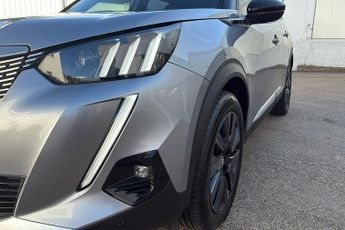 Peugeot E 2008 50kwh Gt Premium Suv 5dr Electric Auto (136 Ps)