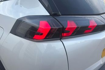Peugeot 2008 SUV 1.2 Puretech Gt Suv 5dr Petrol Eat Euro 6 (s/s) (130 Ps)