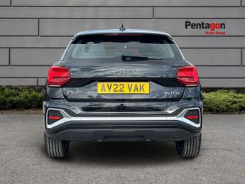 Audi Q2 1.5 Tfsi Cod 35 S Line Suv 5dr Petrol S Tronic Euro 6 (s/s) (150