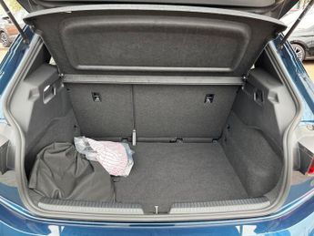 Cupra Born E Boost 58kwh V2 Hatchback 5dr Electric Auto (230 Ps)