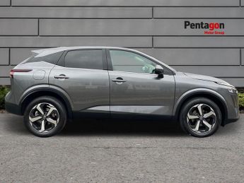 Nissan Qashqai 1.3 Dig T Mhev N Connecta Suv 5dr Petrol Hybrid Xtron Euro 6 (s/