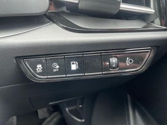 Kia Niro Plug In Hybrid 1.6 Gdi 11.1kwh 2 Suv 5dr Petrol Plug In Hybrid Dct Euro 6 (s/s)