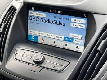 Ford Kuga 1.5 Tdci St Line Suv 5dr Diesel Powershift Euro 6 (s/s) (120 Ps)