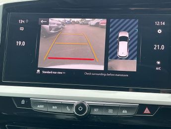 Vauxhall Grandland 1.5 Turbo D Elite Suv 5dr Diesel Auto Euro 6 (s/s) (130 Ps)