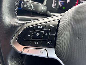 Volkswagen Polo 1.0 Tsi R Line Hatchback 5dr Petrol Dsg Euro 6 (s/s) (95 Ps)