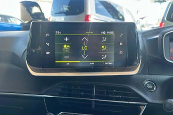 Peugeot 2008 SUV 1.2 Puretech Allure Premium Suv 5dr Petrol Eat Euro 6 (s/s) (130