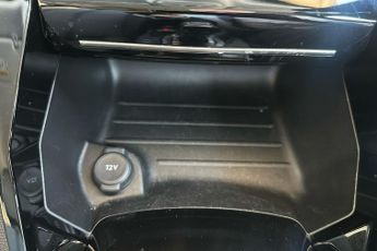 Peugeot 2008 SUV 1.2 Puretech Allure Premium Suv 5dr Petrol Eat Euro 6 (s/s) (130