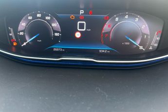 Peugeot 3008 SUV 1.2 Puretech Allure Premium Suv 5dr Petrol Eat Euro 6 (s/s) (130