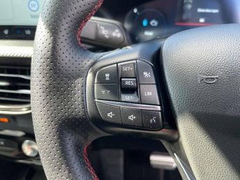 Ford Kuga 2.5h Duratec St Line X Suv 5dr Petrol Hybrid CVT Euro 6 (s/s) (1