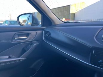 Nissan Qashqai 1.3 Dig T Mhev Acenta Premium Suv 5dr Petrol Hybrid Xtron Euro 6