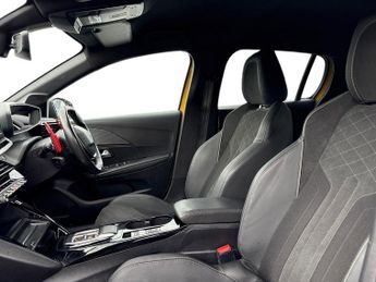 Peugeot 208 1.2 Puretech Gt Premium Hatchback 5dr Petrol Eat Euro 6 (s/s) (1