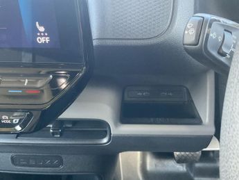 Volkswagen Id. Buzz Cargo Pro 77kwh Commerce Panel Van 5dr Electric Auto (204 Ps)
