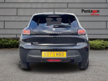 Peugeot 208 1.2 Puretech Active Premium  Plus Hatchback 5dr Petrol Eat Euro 