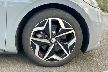 Volkswagen ID3 Pure Performance 45kwh Life Hatchback 5dr Electric Auto (150 Ps)