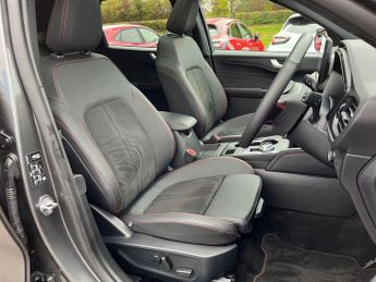 Ford Kuga 2.5 Duratec 14.4kwh St Line X Suv 5dr Petrol Plug In Hybrid CVT 