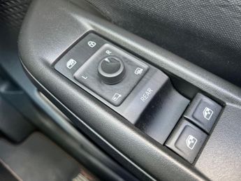 Cupra Born E Boost 58kwh V2 Hatchback 5dr Electric Auto (230 Ps)