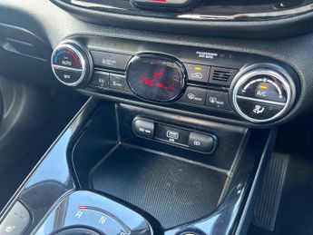 Kia Soul EV 64kwh Maxx Suv 5dr Electric Auto (201 Bhp)