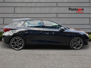 Cupra Leon 1.5 Etsi V1 Hatchback 5dr Petrol Hybrid Dsg Euro 6 (s/s) (150 Ps