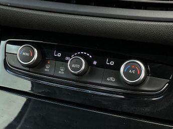 Vauxhall Grandland 1.5 Turbo D Gs Suv 5dr Diesel Auto Euro 6 (s/s) (130 Ps)