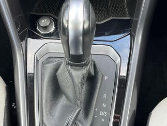 Volkswagen T Roc 1.5 Tsi Gpf Evo Sel Suv 5dr Petrol Dsg Euro 6 (s/s) (150 Ps)