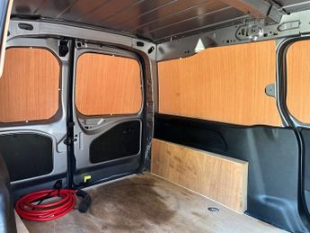 Vauxhall Combo Electric 2300 50kwh Sportive Panel Van 6dr Electric Auto L2 H1 (7.4kw Cha