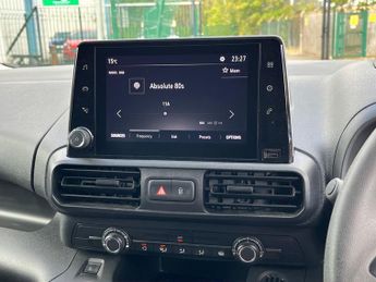 Vauxhall Combo Electric 2300 50kwh Sportive Panel Van 6dr Electric Auto L2 H1 (7.4kw Cha