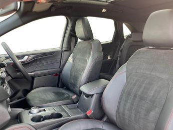 Ford Kuga 2.5h Duratec Black Package Edition Suv 5dr Petrol Hybrid CVT Eur