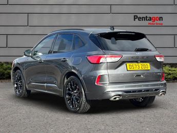 Ford Kuga 2.5h Duratec Black Package Edition Suv 5dr Petrol Hybrid CVT Eur